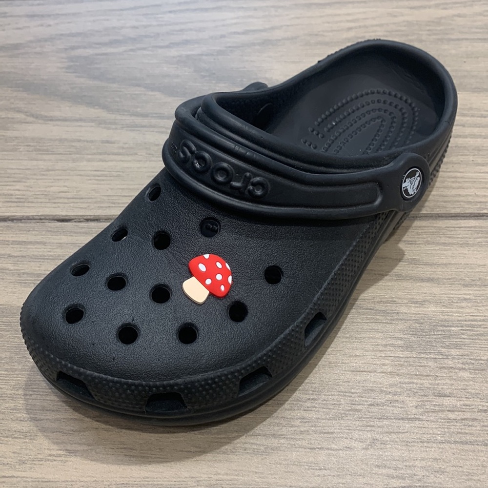 NWOT Crocs red mushroom toadstool Lover Charms Jibbitz shoe